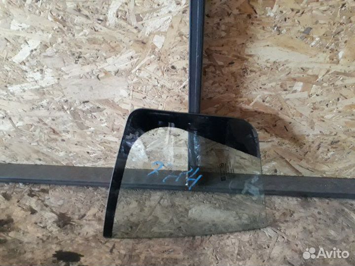 Форточка двери Chevrolet Cruze Седан J300 4drnb