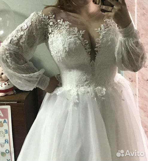 Свадебное платье