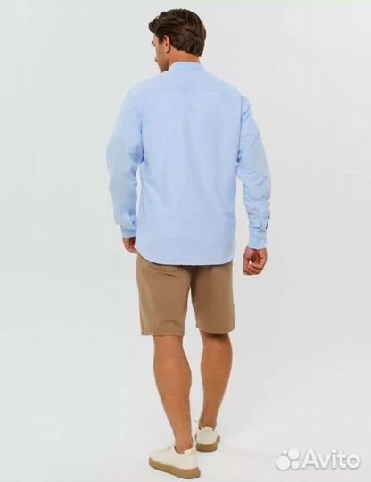 Голубая хлопковая рубашка