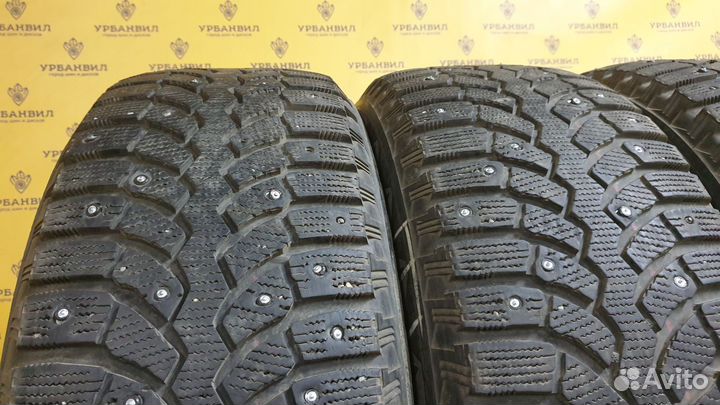 Bridgestone Blizzak Spike-01 235/60 R18 107T