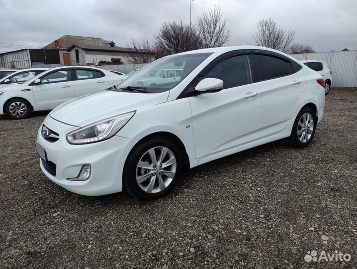 Hyundai Solaris 1.6 AT, 2013, 93 000 км