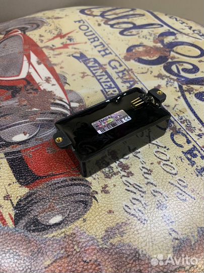 Звукосниматель, хамбакер EMG 81BK