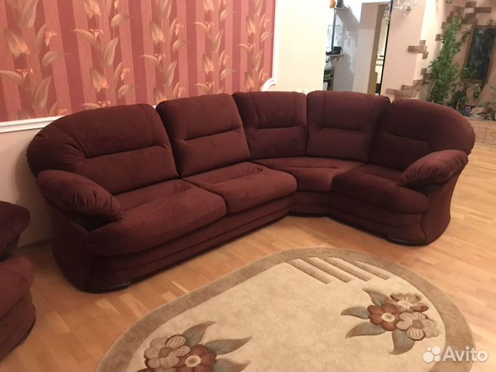 Перетяжка,ремонт и реставрация мягкой мебели