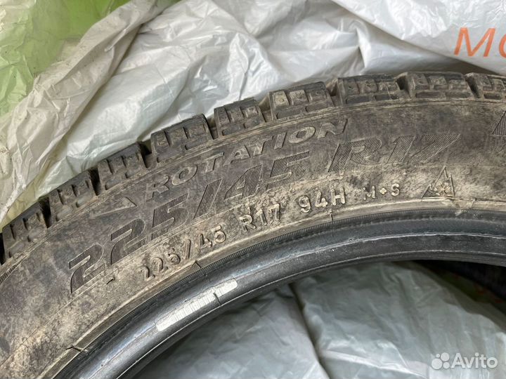 Pirelli Ice Zero 225/45 R17 94H