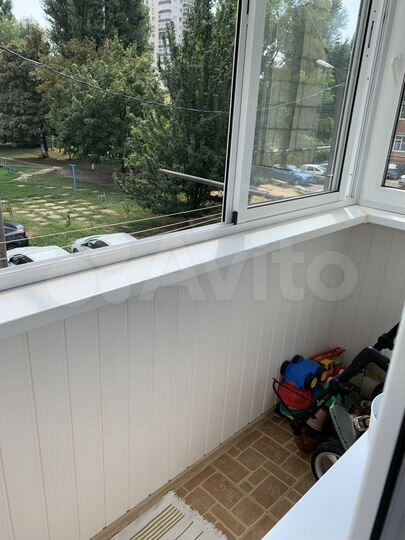 3-к. квартира, 60 м², 2/5 эт.