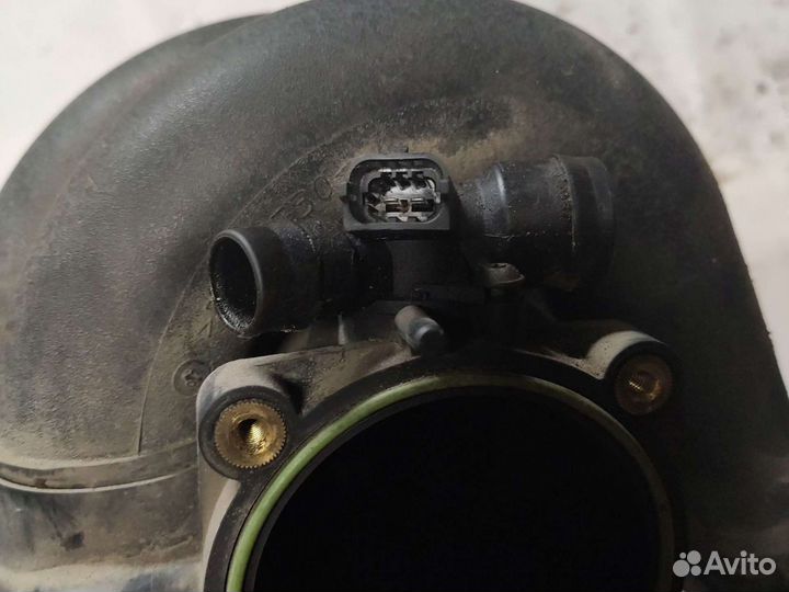 Впускной коллектор Порше Каен 955