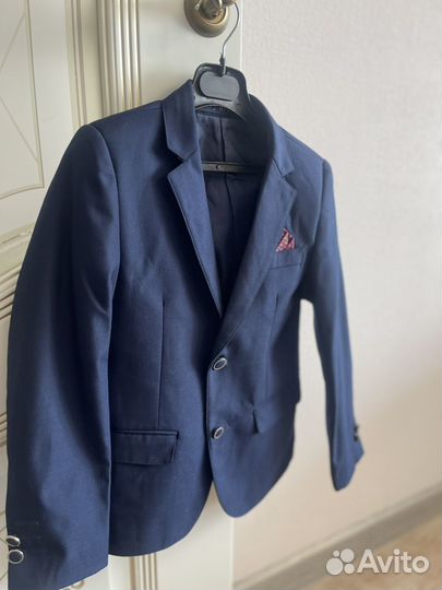 Школьный классический костюм тройка