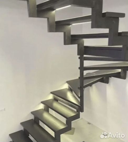 Подсветка лестницы с датчиком движения