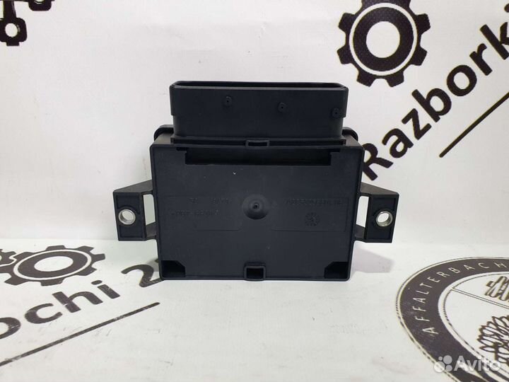 Блок управления стояночным тормозом для Audi A8 D4