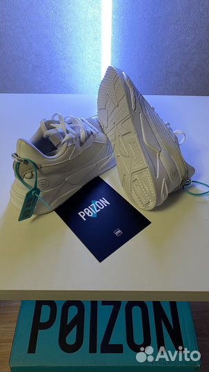 Кроссовки poizon