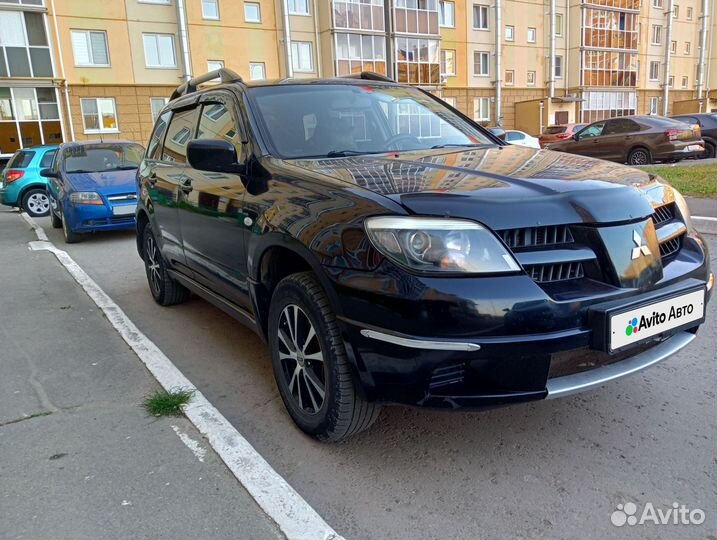 Mitsubishi Outlander 2.0 МТ, 2007, 269 300 км