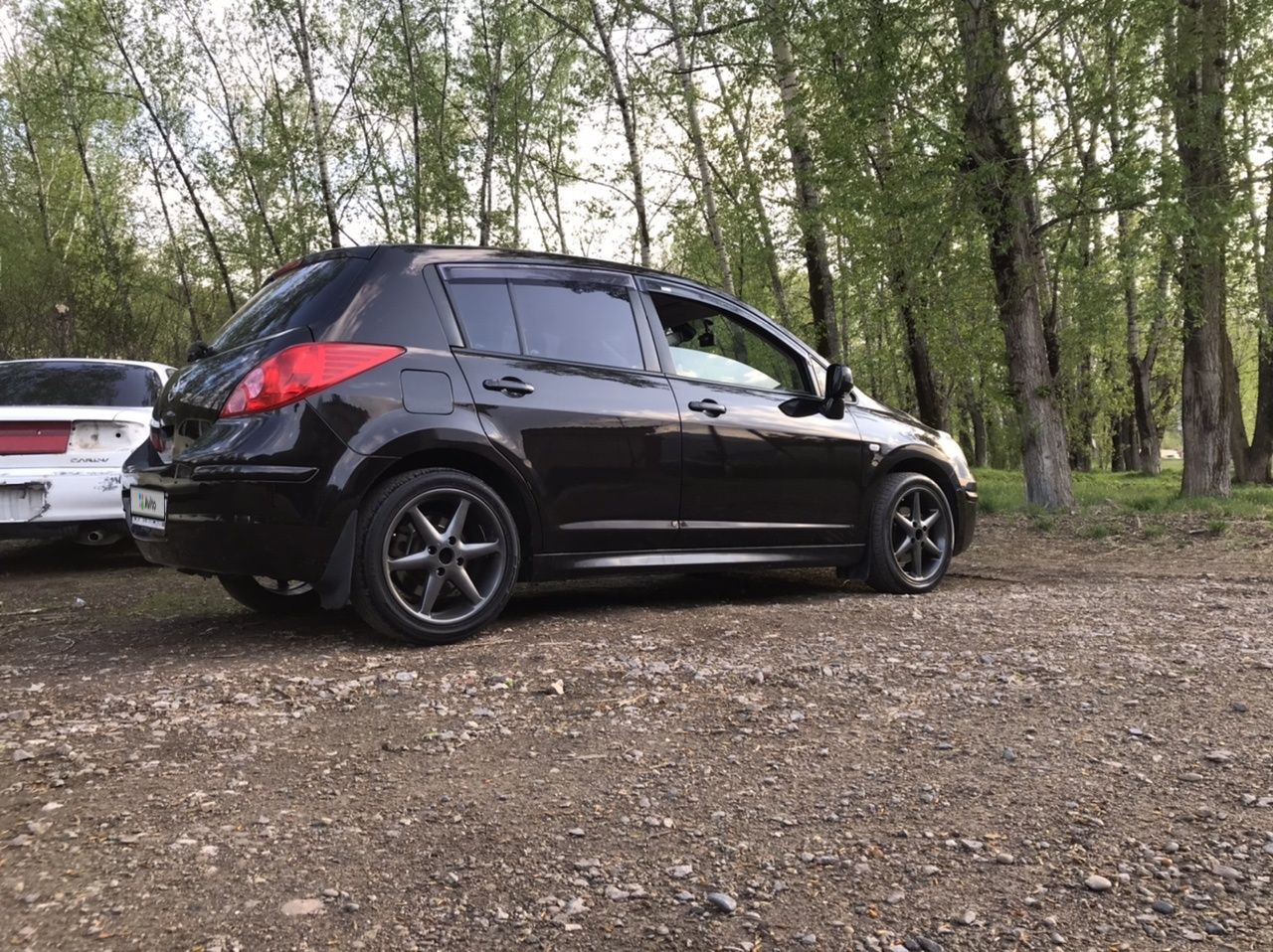 Nissan Tiida: фото владельца