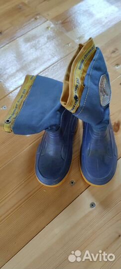 Детские резиновые сапоги