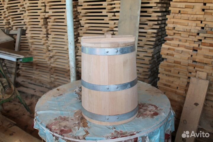 Дубовые бочки и кадушки