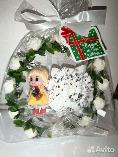 Подарок на праздник