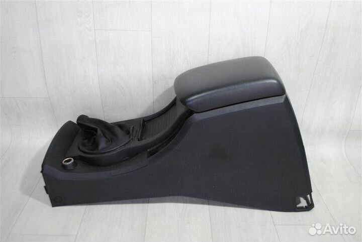 Подлокотник SsangYong Kyron Actyon Sports