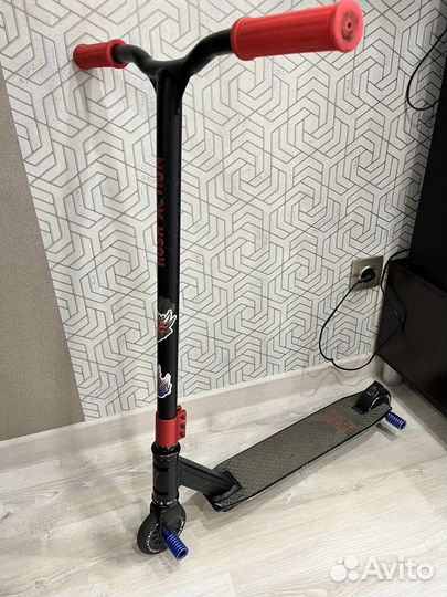 Трюковой самокат