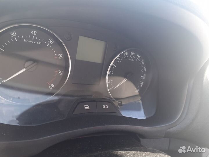 Панель приборов Шкода Фабиа 2 Skoda Fabia 2