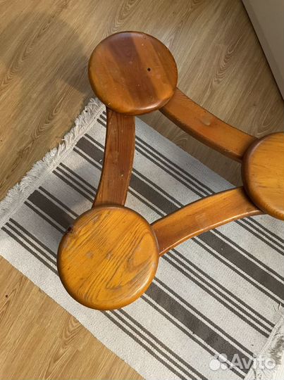 Подставка под цветы