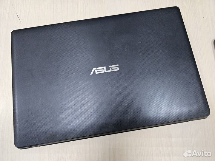 Ноутбук asus X552EA-SX201H