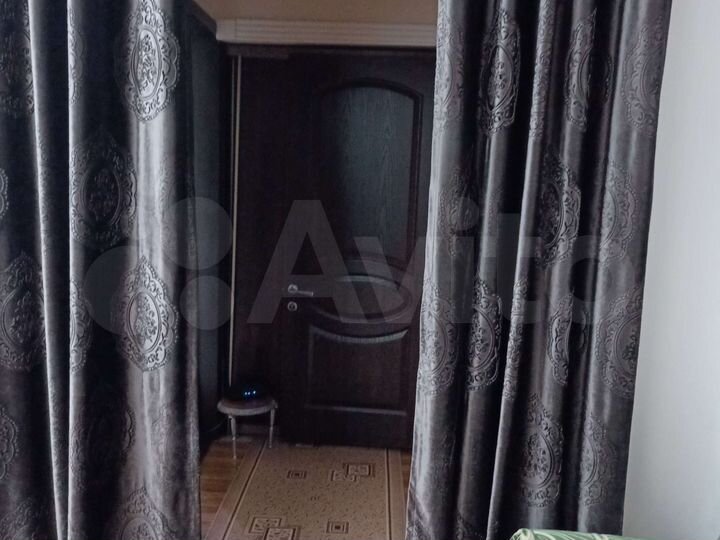 5-к. квартира, 130 м², 2/2 эт.