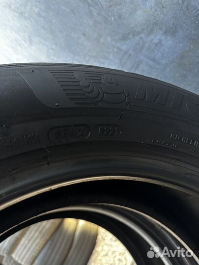 Michelin Primacy 4 215/65 R17
