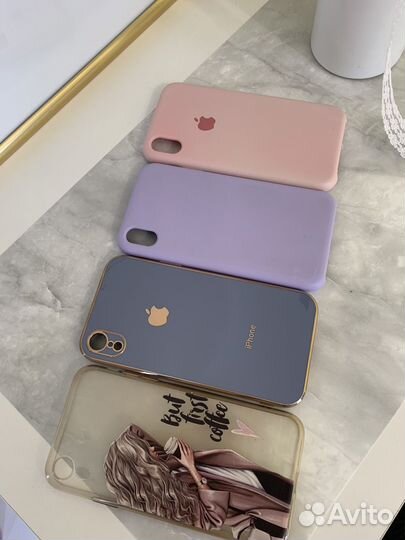 Чехлы на iPhone XR