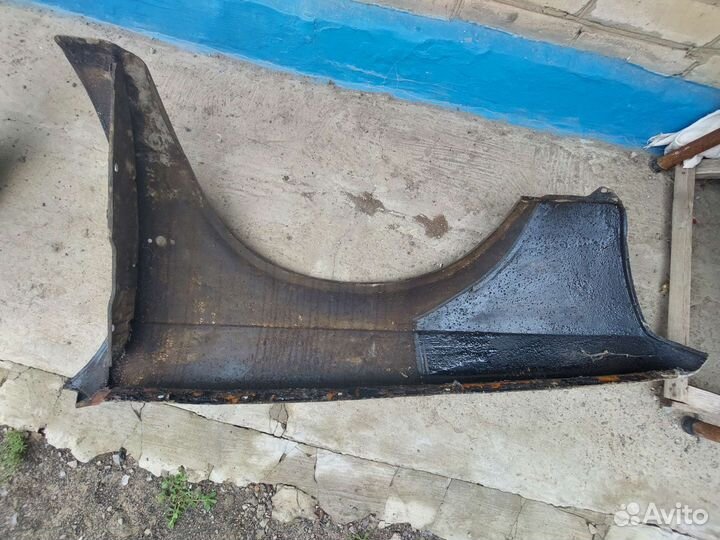 Передние крылья VAZ 2141