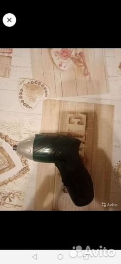 Аккумуляторная отвёртка, электронная фоторамка