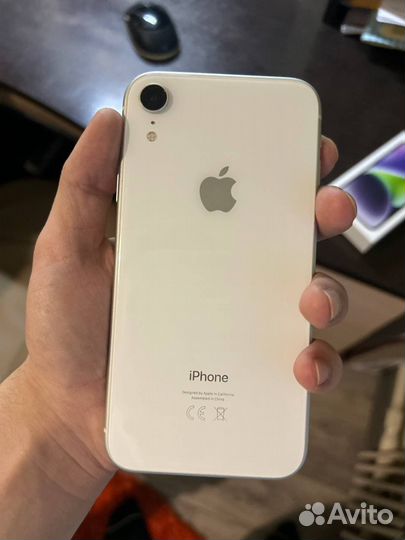 iPhone Xr, 64 ГБ