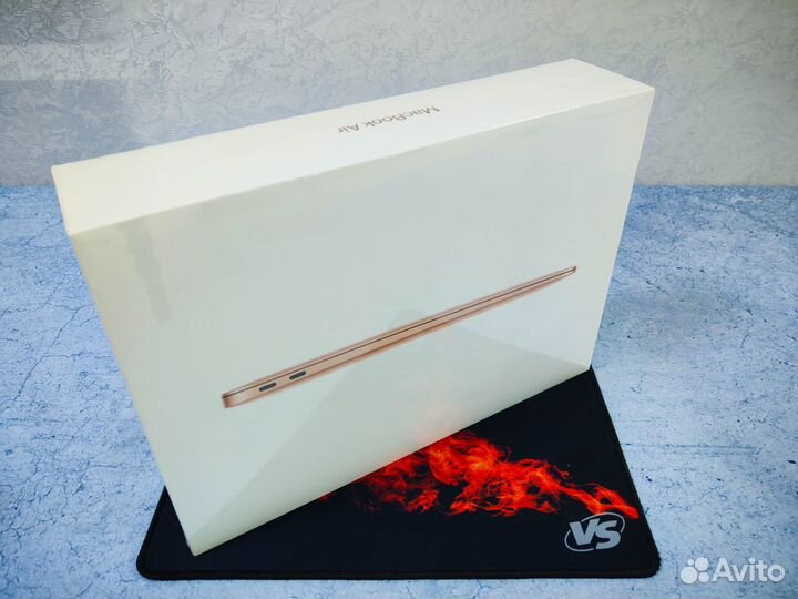 Apple MacBook Air 13/Apple M1/8Gb/SSD-256Gb/Gold