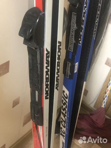 Лыжи беговые с ботинками 41 размер