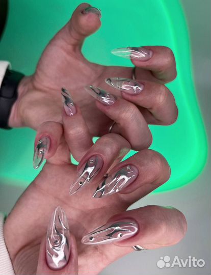 Маникюр, наращивание ногтей, экстрим.наращивание
