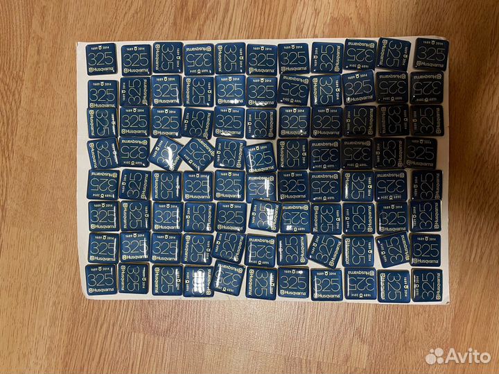 Значки Husqvarna 325