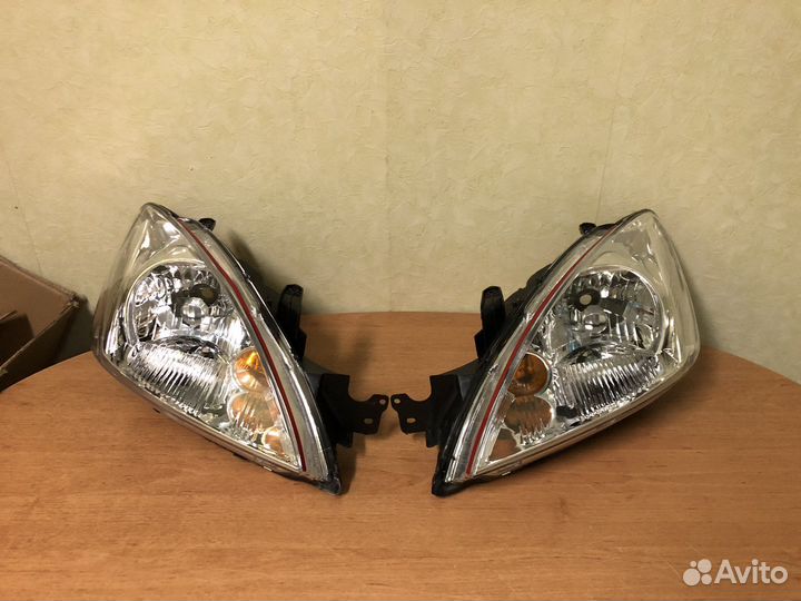 Фара Лансер 9 левая правая аналог