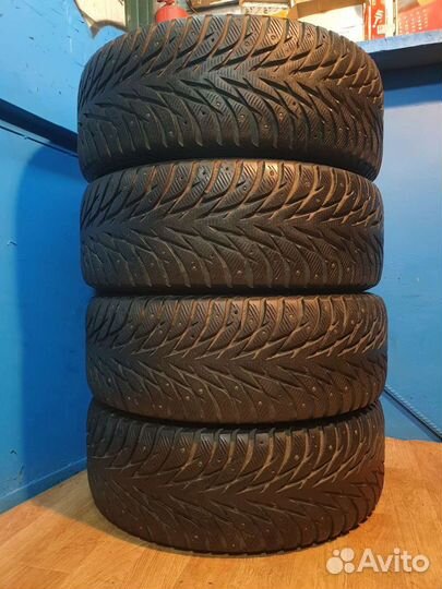 Yokohama Ice Guard IG35+ 285/60 R18