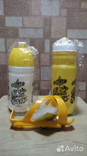 Велобутылка и флягодержатель