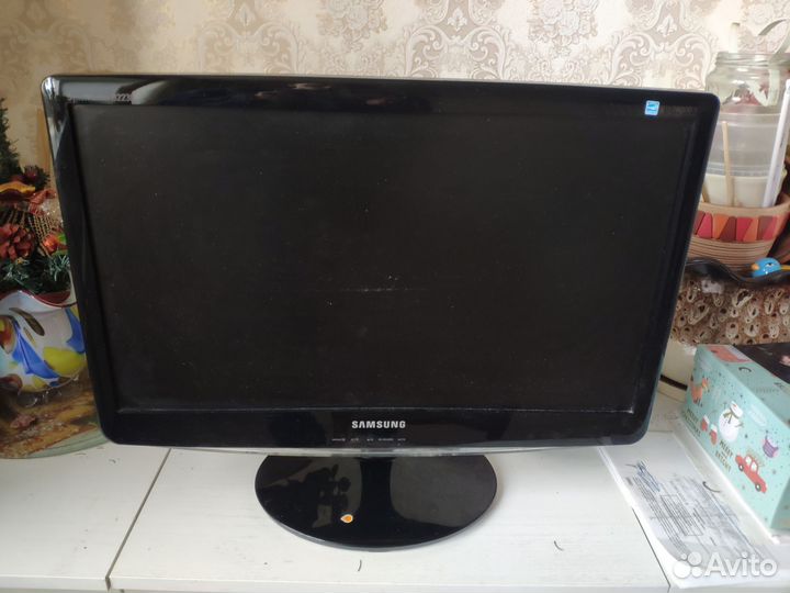 Монитор Samsung B2230N