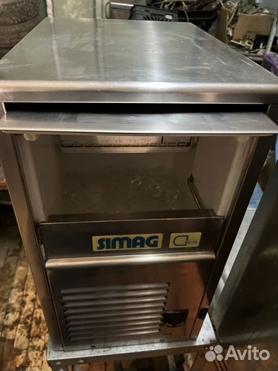 Льдогенератор Simag италия