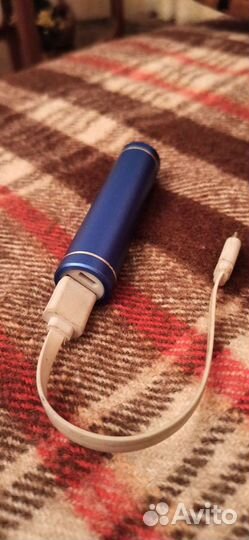 Зарядное устройство (повер-банк)