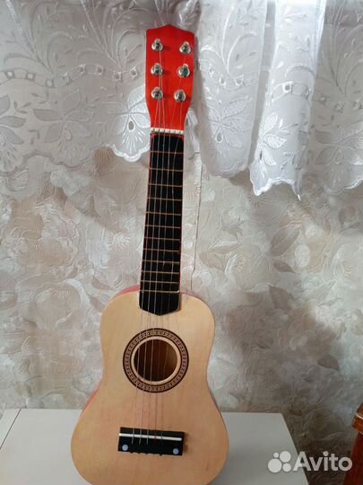 Детская гитара