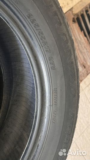 Bridgestone Turanza T001 225/55 R17