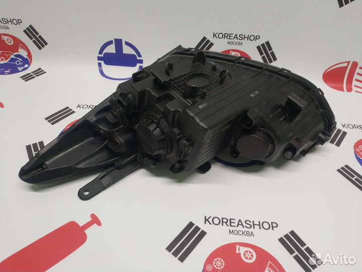 Фара правая Hyundai Santa Fe 3 2012-2016