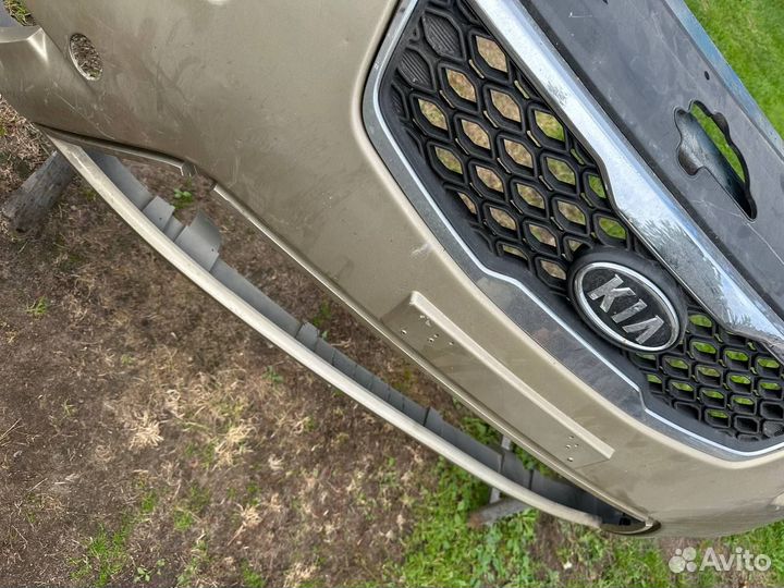 Бампер передний Kia Ceed 1