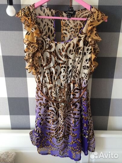 Платье новое коктейльное с ремешком