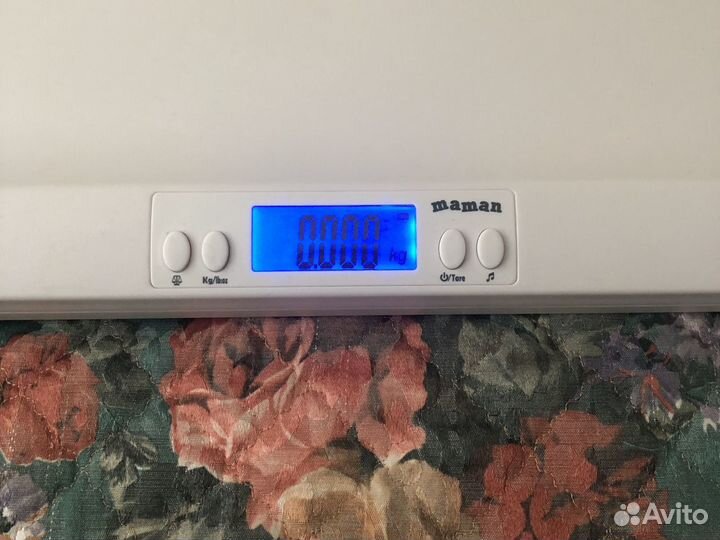 Детские электронные весы maman