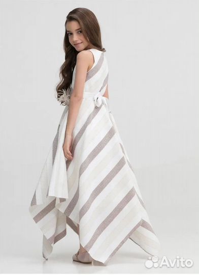 Праздничное платье для девочки 134-140