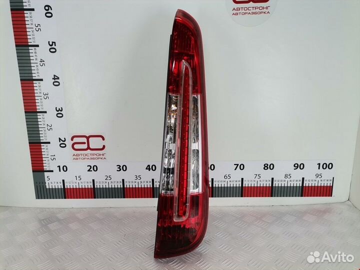 Фонарь задний для Ford C-MAX 1 1543051