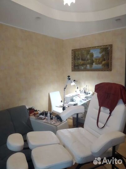 Маникюр, педикюр, перманентный макияж бровей,губ