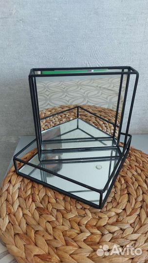 Подставка, полочка